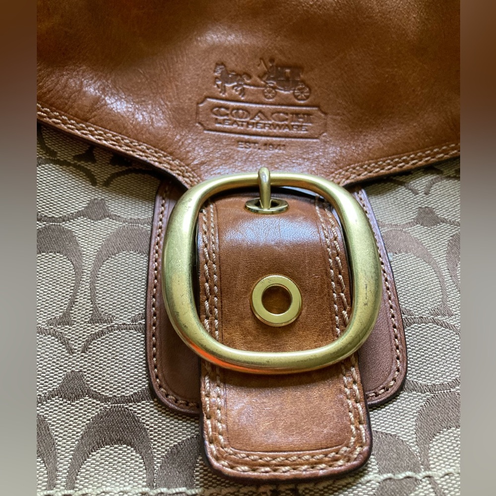 Authentic Coach Purse - Picture 9 of 16